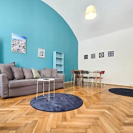 Seventh Sense Apartment Boedapest Buitenkant foto