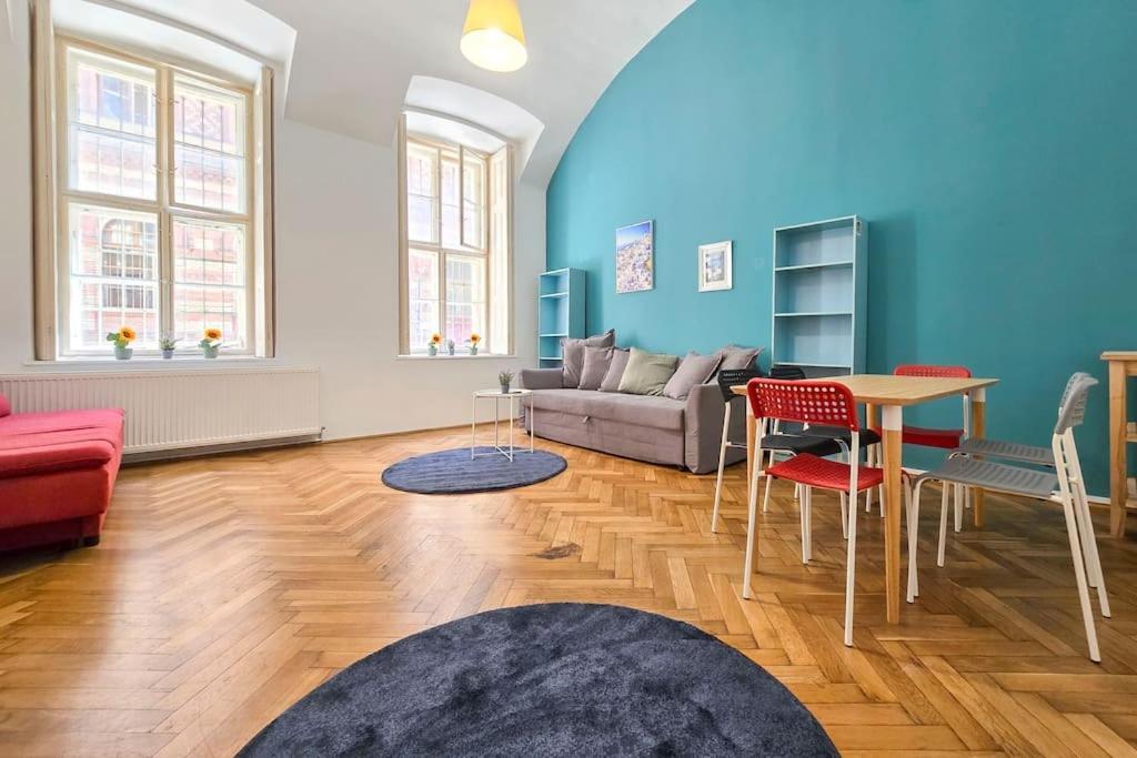 Seventh Sense Apartment Boedapest Buitenkant foto