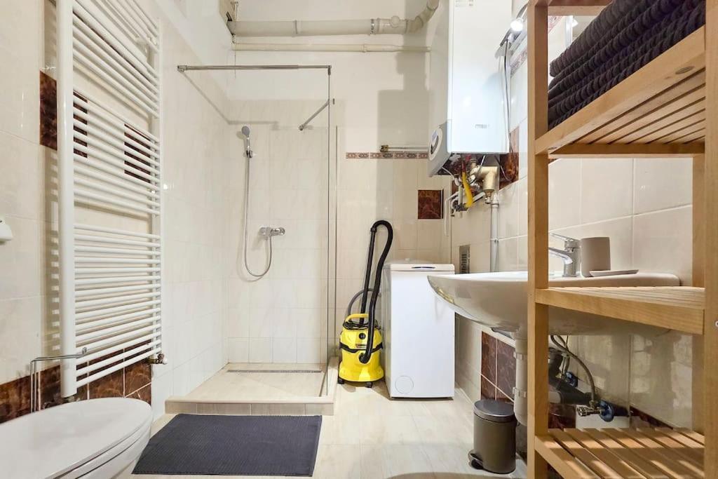 Seventh Sense Apartment Boedapest Buitenkant foto